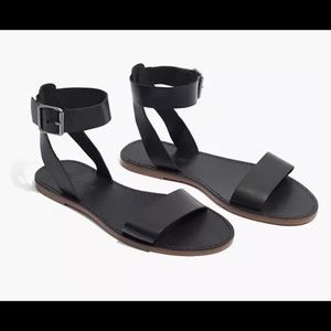 Madewell NWT Black Leather Sandals